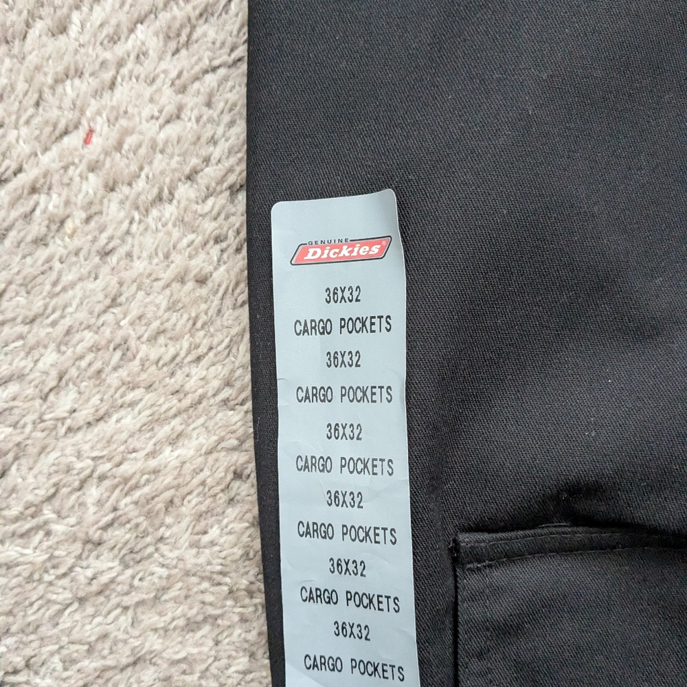 Dickies - Picture 3 of 4
